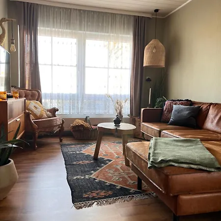 Charmante Design-ferienwohnung No5 Apartman